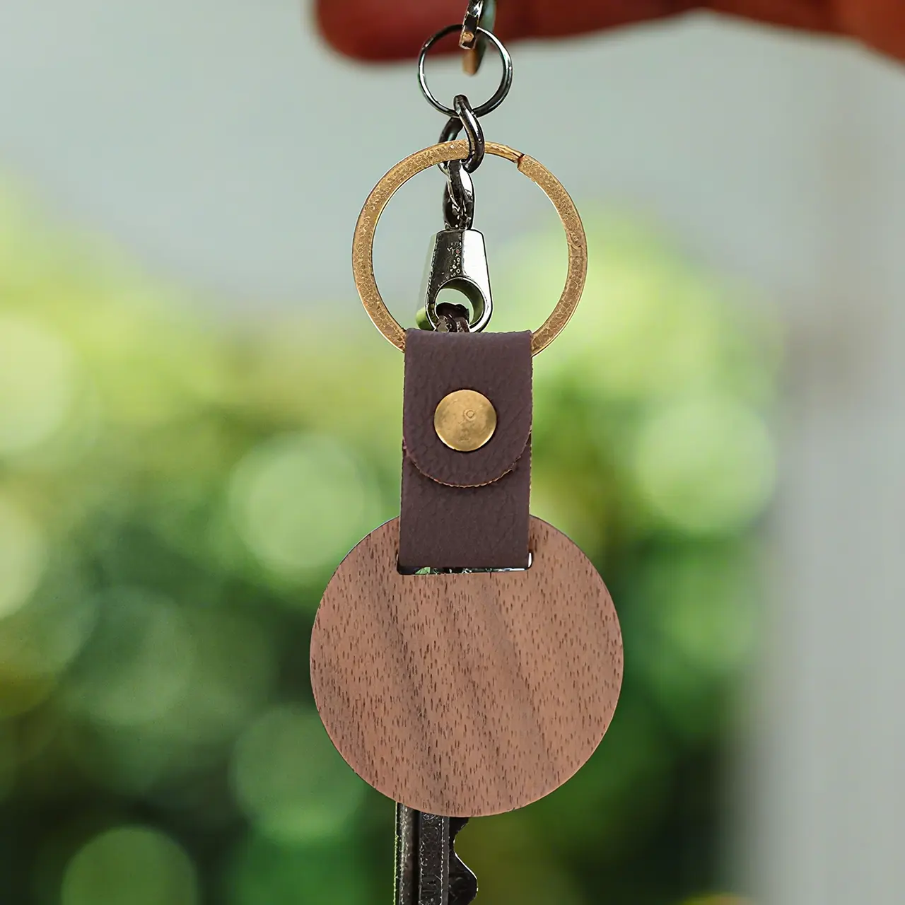 Round Walnut Keychain Suitable for Laser Engraving